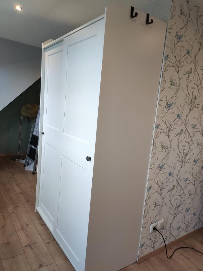 Ferienhaus Blaue Blume Mit 11 Kw Ladestation, Kamin, Terrasse, Eingezaeuntem Garten, Sauna, Wlan, Netflix, 2 Hunde Willkommen! Güntersberge Eksteriør bilde