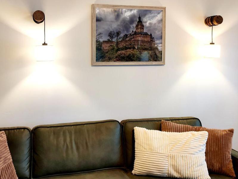 Ferienhaus Blaue Blume Mit 11 Kw Ladestation, Kamin, Terrasse, Eingezaeuntem Garten, Sauna, Wlan, Netflix, 2 Hunde Willkommen! Güntersberge Eksteriør bilde